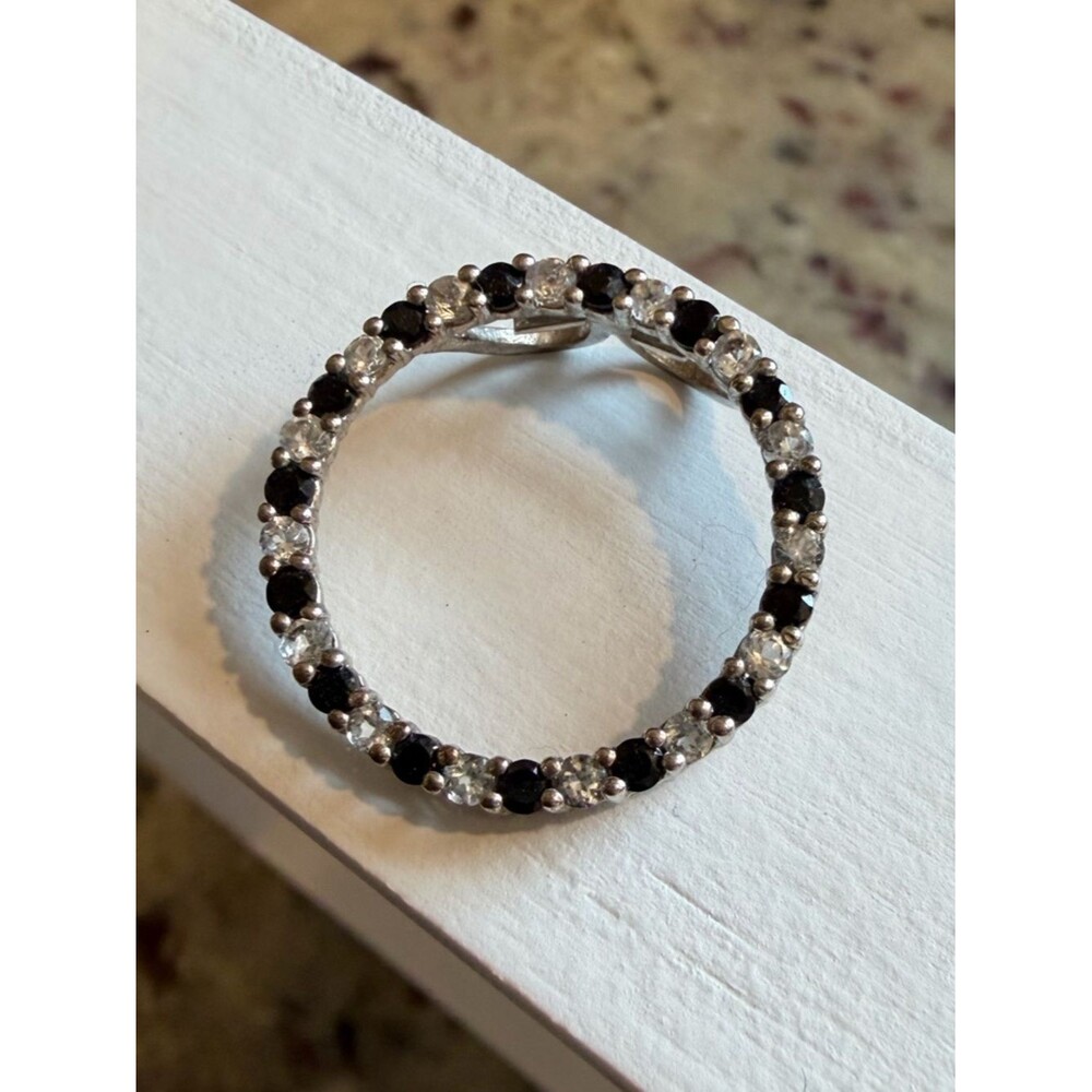 Sterling Silver 925 Black & Clear Stone Circle Pendant